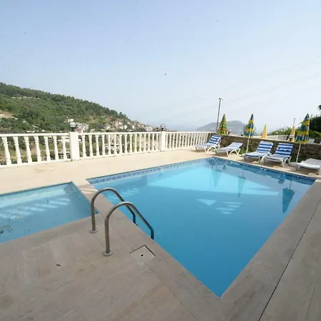 Vila Lux White *